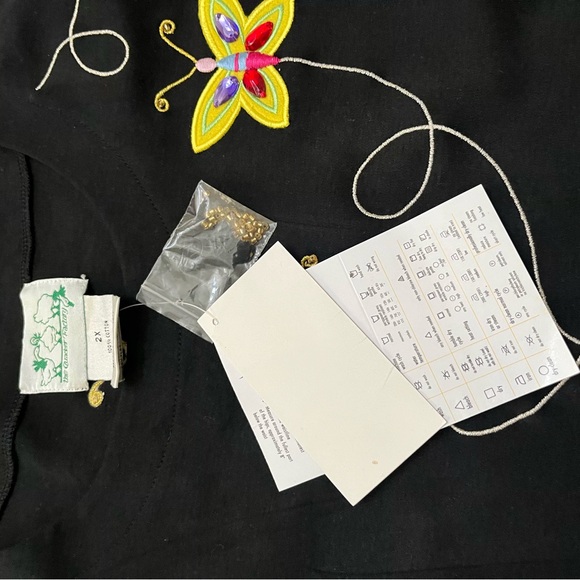 NWT quacker factory black colorful bling butterfly she’s blouse short sleeve 2x - Picture 2 of 8